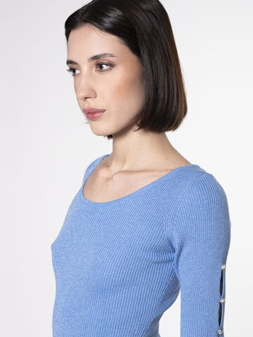 Influencer Tričko ' Ribbed lurex pull ' – modrá