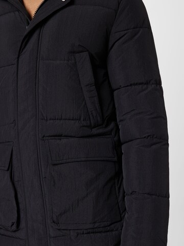 BURTON MENSWEAR LONDON Płaszcz zimowy w kolorze czarny