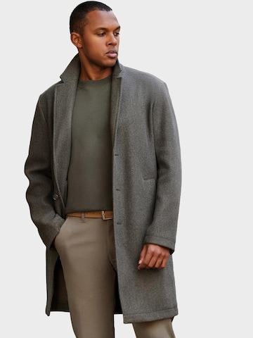 Ombre Between-seasons coat in Grey