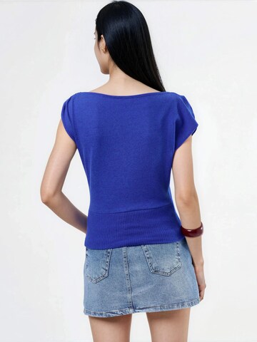 Busem Bluza | modra barva