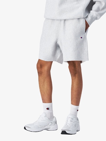 Champion Authentic Athletic Apparel Loosefit Broek in Grijs: voorkant