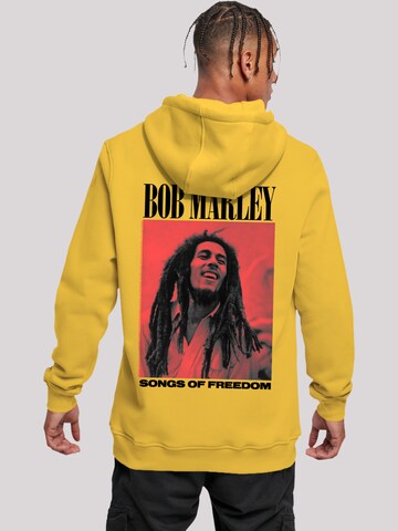 F4NT4STIC Sweatshirt 'Bob Marley' in Geel