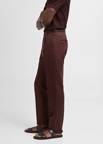 MANGO MAN Slim fit Pleat-Front Pants 'Salerno' in Red