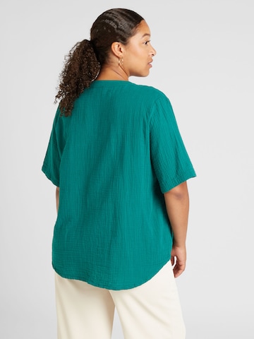 Camicia da donna 'CARThyra' di ONLY Carmakoma in verde