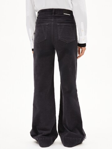 ARMEDANGELS Skinny Broek in Grijs