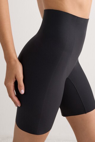 INTIMISSIMI Skinny Shaping Pants in Black