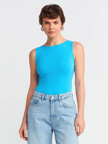 Dilvin Blouse in Blue: front