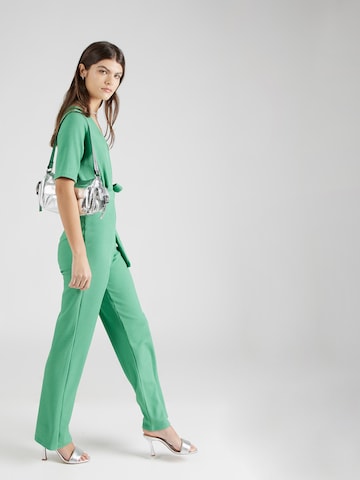 SISTERS POINT Jumpsuit 'EGINA' i grøn