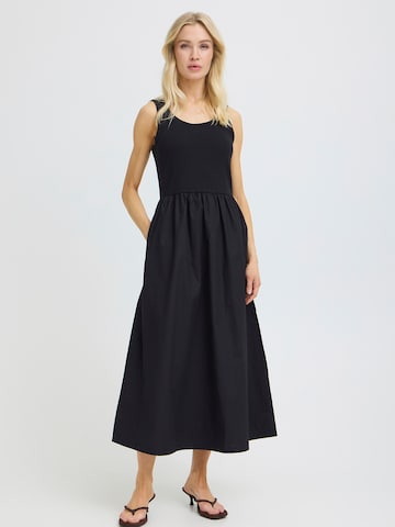 b.young Kleit 'BYSunnia', värv must: eest vaates