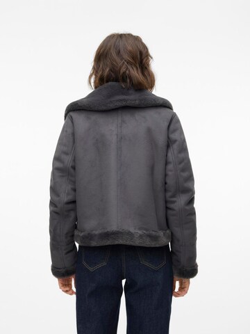 VERO MODA Winter jacket 'VMPEGGY' in Grey