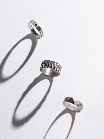 Anello 'EVERYTHING FADES AWAY. AND THIS TOO WILL PASS' di REYTEL in argento