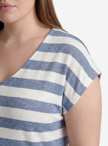ONLY Carmakoma Shirt in Blue