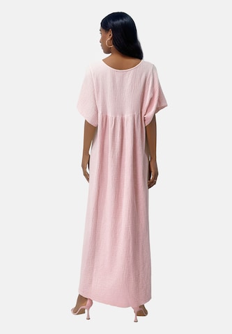 Elara Jurk in Roze