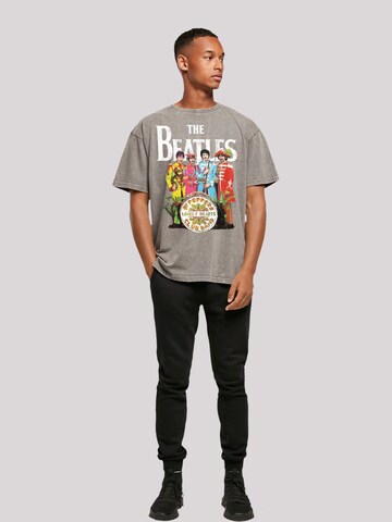 F4NT4STIC T-Shirt 'The Beatles Sgt Pepper' in Grau