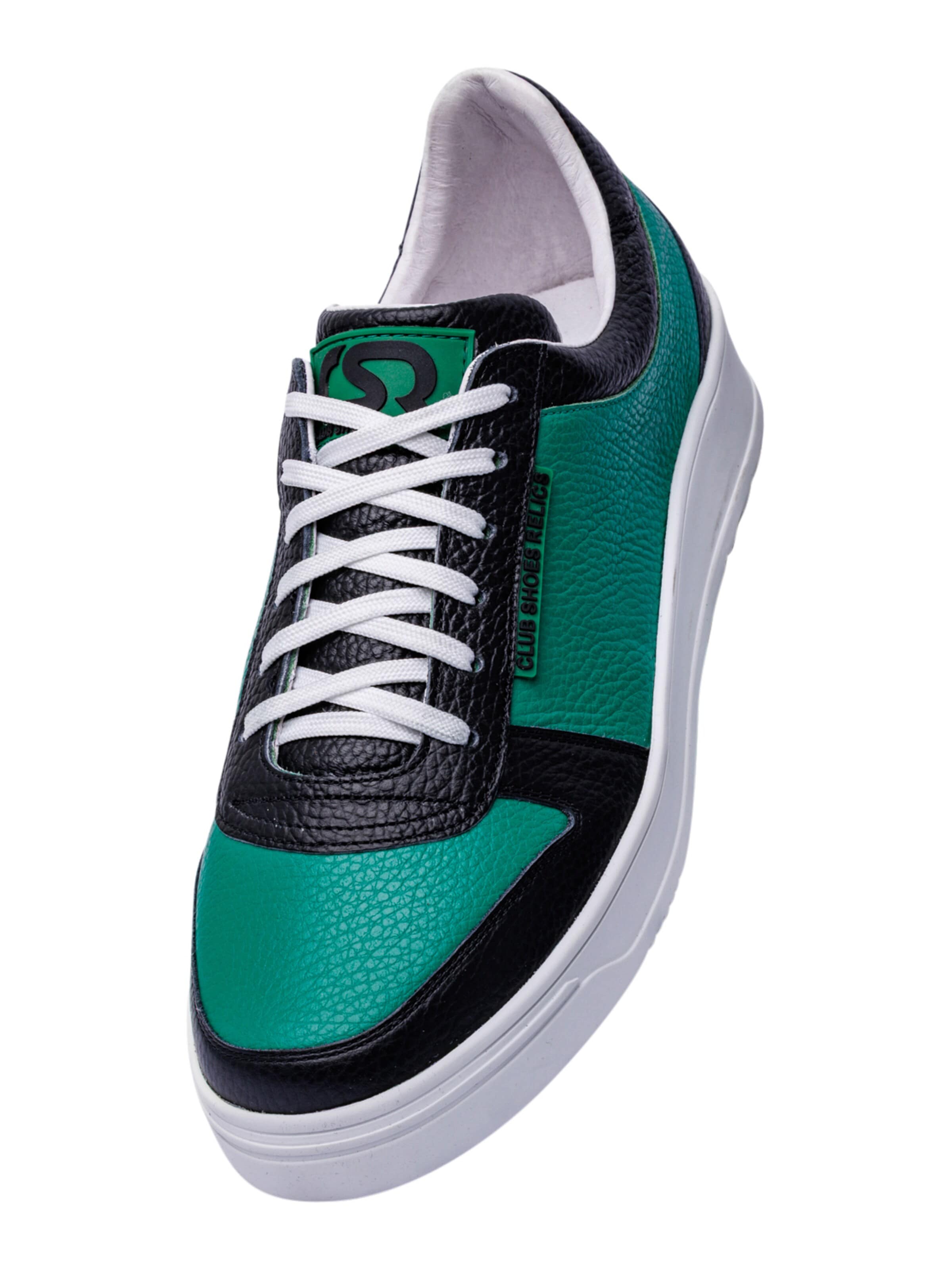 Club Shoes Relics Sneakersy niskie 'Mönchengladbach' w kolorze zielony