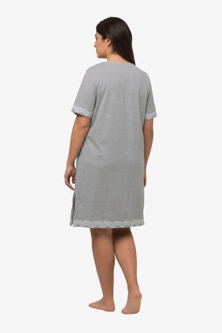 Chemise de nuit Ulla Popken en gris