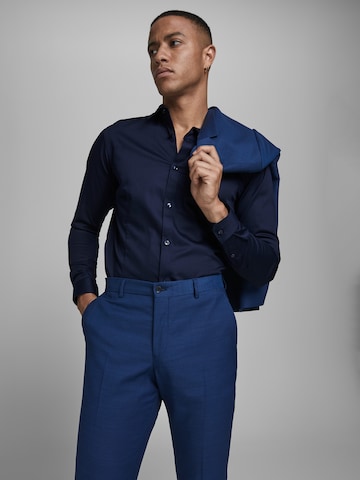mėlyna JACK & JONES Priglundantis modelis Marškiniai 'Parma'