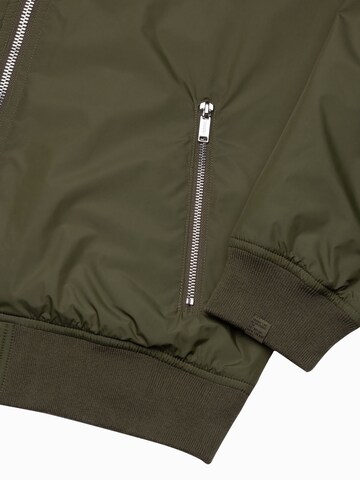 Ombre Between-Season Jacket 'C538' in Green