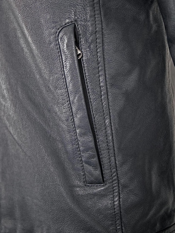 OTTO KERN Tussenjas '104' in Blauw