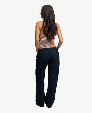 Loosefit Pantalon Superdry & Co en bleu