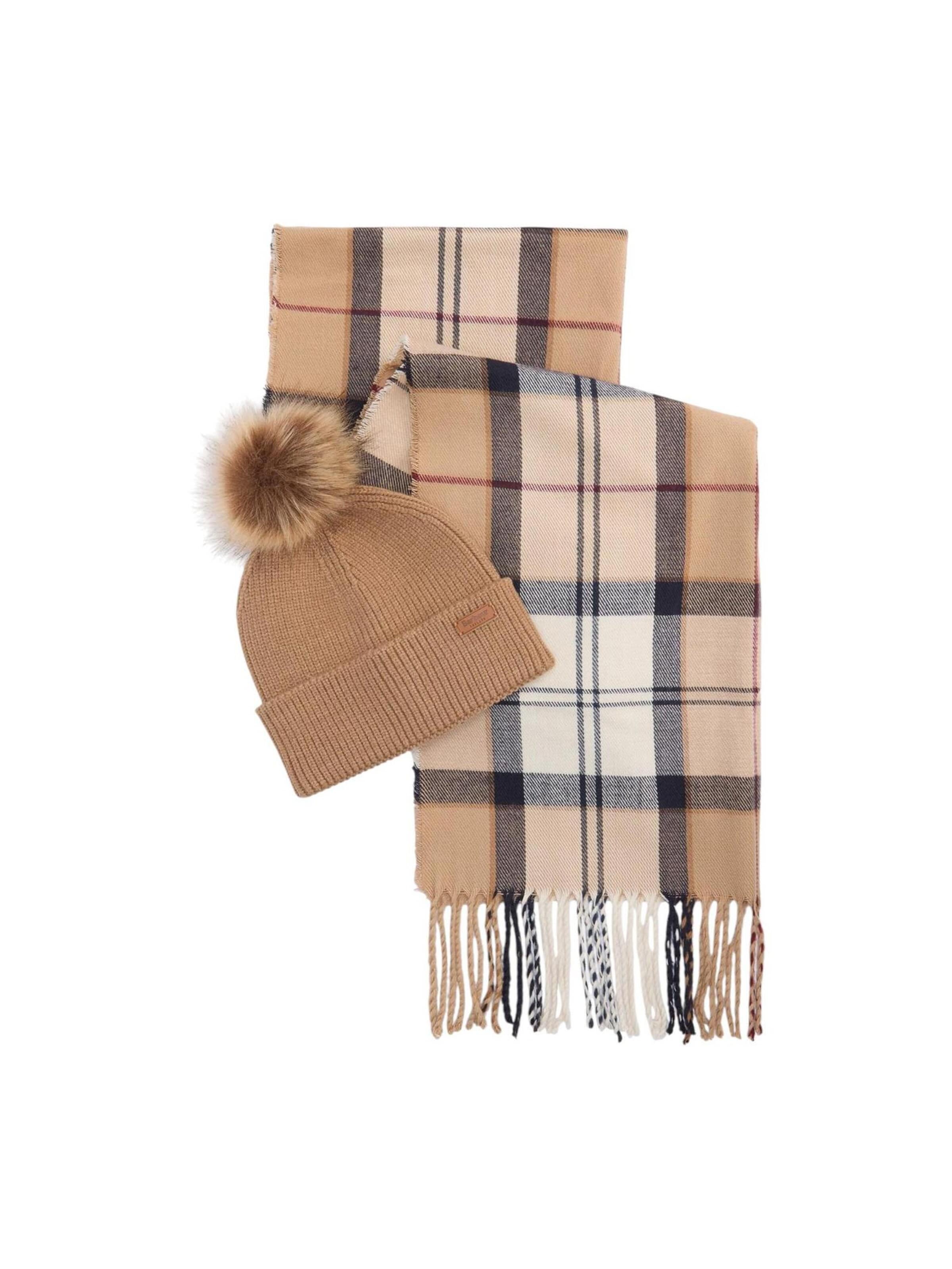 Barbour Sjaal 'DOVER BEANIE & HAILES SCARF LGS0054' in Beige: voorkant
