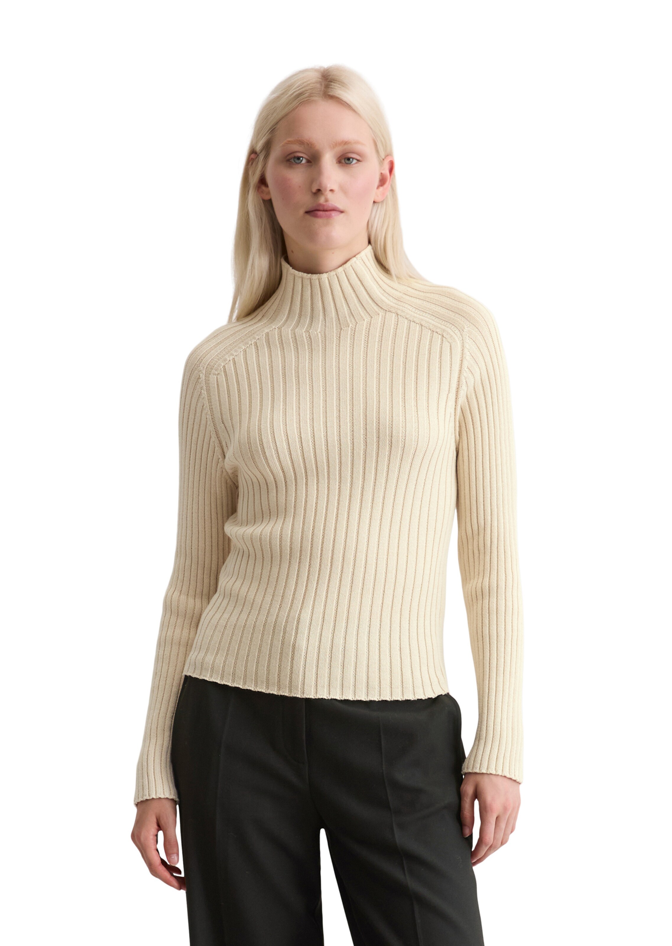 Marc O'Polo Sweater in Beige: front
