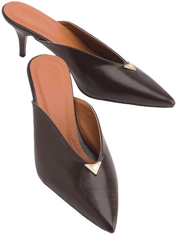 Mule 'Gia' Limoya en marron