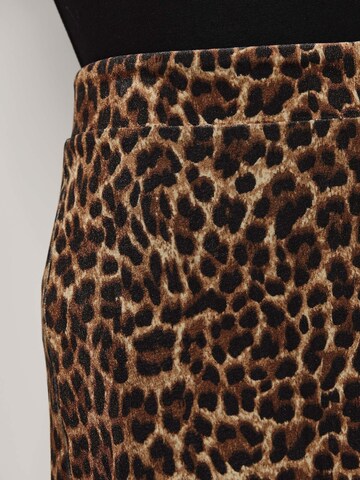 MADELEINE Rock in Braun