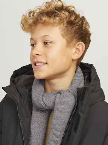Jack & Jones Junior Sjal i grå