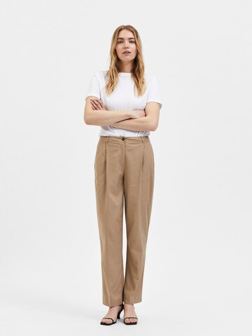 SELECTED FEMME Regular Pleat-Front Pants 'ZAZA' in Brown