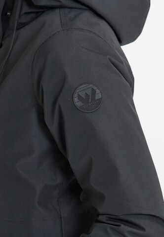 Whistler Outdoor Jacket in Black