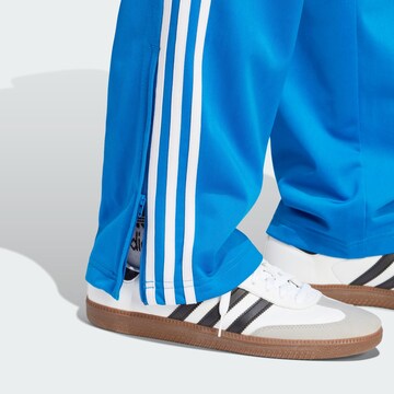 mėlyna ADIDAS ORIGINALS Standartinis Kelnės 'Adicolor Classics Firebird'