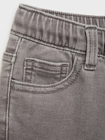 MANGO KIDS Regular Farkut 'COMFY' värissä harmaa