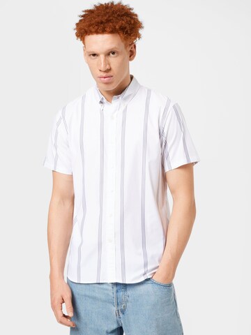 Coupe regular Chemise 'Summer' Abercrombie & Fitch en blanc : devant