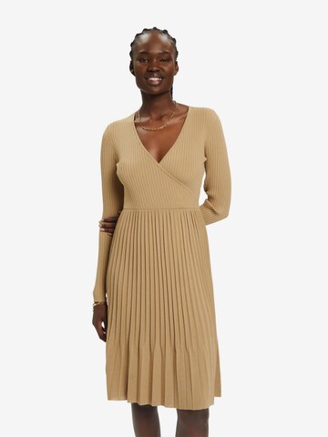 ESPRIT Gebreide jurk in Beige: voorkant