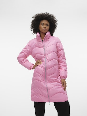 VERO MODA Winter Coat in Pink: front