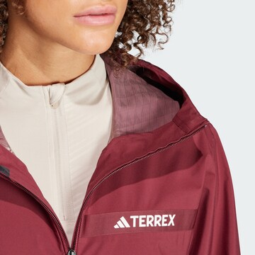 ADIDAS TERREX - Chaqueta de montaña en rojo