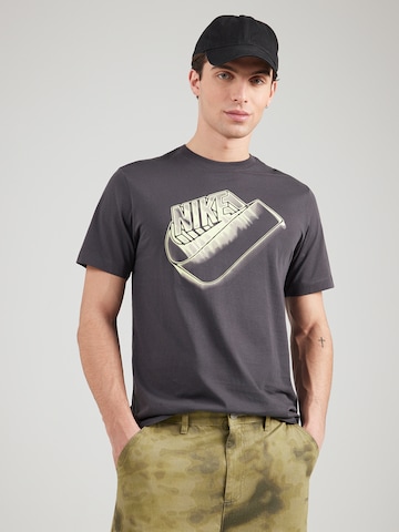 T-Shirt 'FUTURA' Nike Sportswear en gris : devant