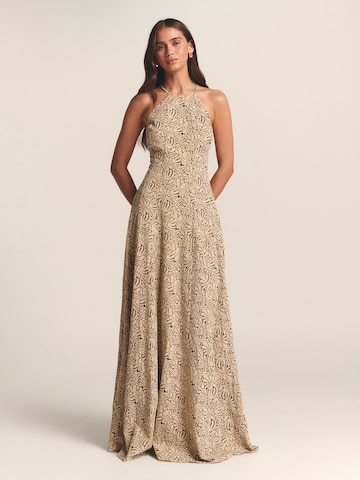 St MRLO Dress 'MIKA' in Beige