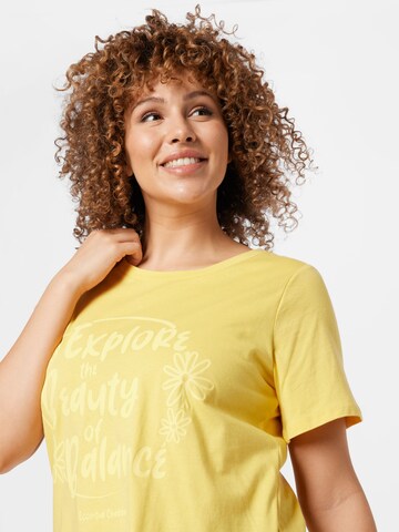 Tricou 'SIMONE' de la Vero Moda Curve pe galben