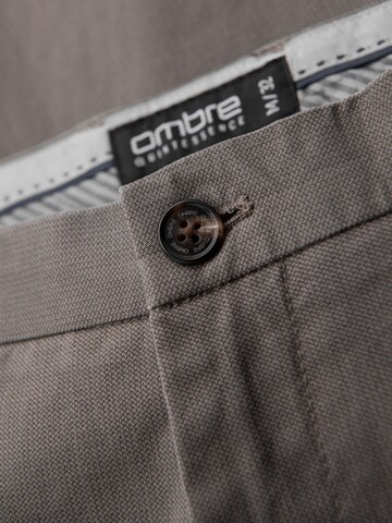 Ombre Regular Chino 'Quintessence' in Grijs