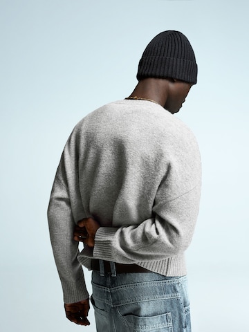 Bershka Neulepaita värissä harmaa