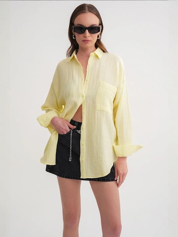 Camicia da donna di MixRay in giallo