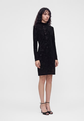 Abito di Marc Cain in nero