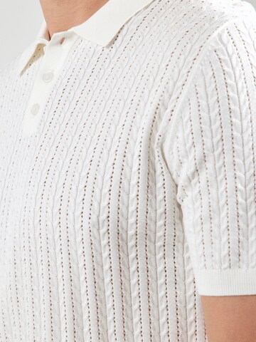 DRYKORN Sweater 'Triton' in White