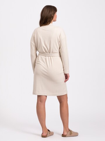 Lykkeland Atelier Morgenmantel in Beige