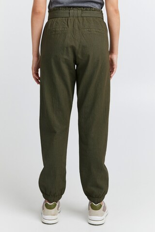 Oxmo Loose fit Pleat-Front Pants 'Lennja' in Green