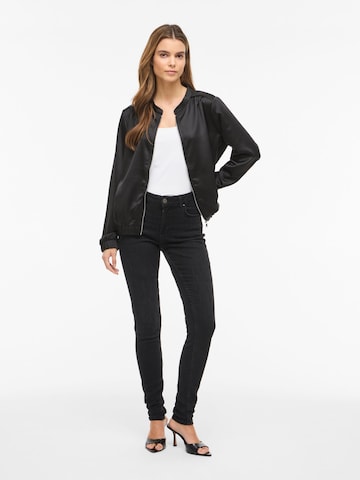 Veste mi-saison 'VIEllie' VILA en noir