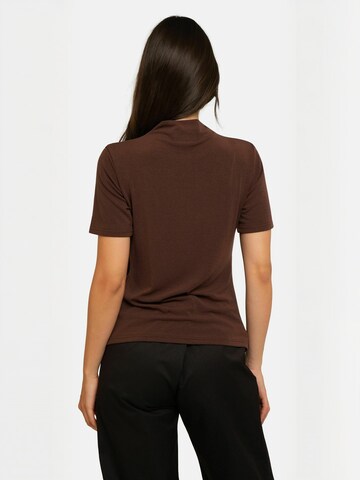 Haut ' LISE ' Liberte Essentiel en marron : derrière