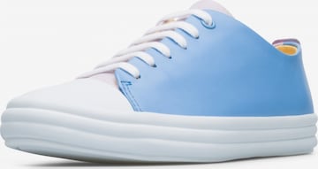 Baskets basses ' Twins ' CAMPER en bleu : devant